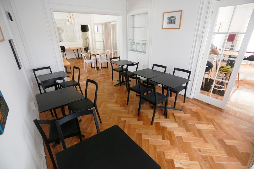 Salvador Hostal & Cafe ซานติอาโก ภายนอก รูปภาพ