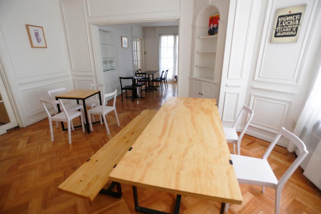 Salvador Hostal & Cafe ซานติอาโก ภายนอก รูปภาพ