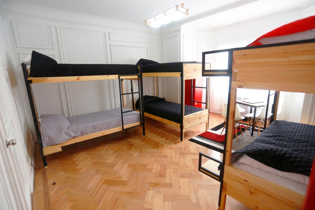 Salvador Hostal & Cafe ซานติอาโก ภายนอก รูปภาพ