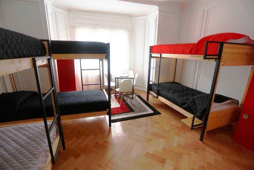Salvador Hostal & Cafe ซานติอาโก ภายนอก รูปภาพ