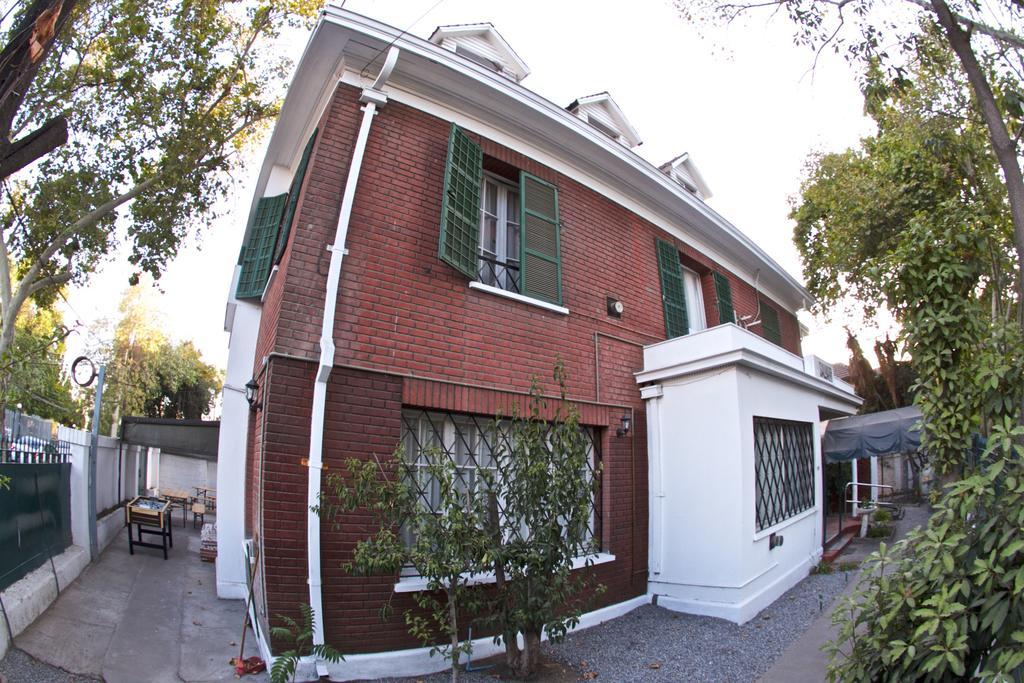 Salvador Hostal & Cafe ซานติอาโก ภายนอก รูปภาพ
