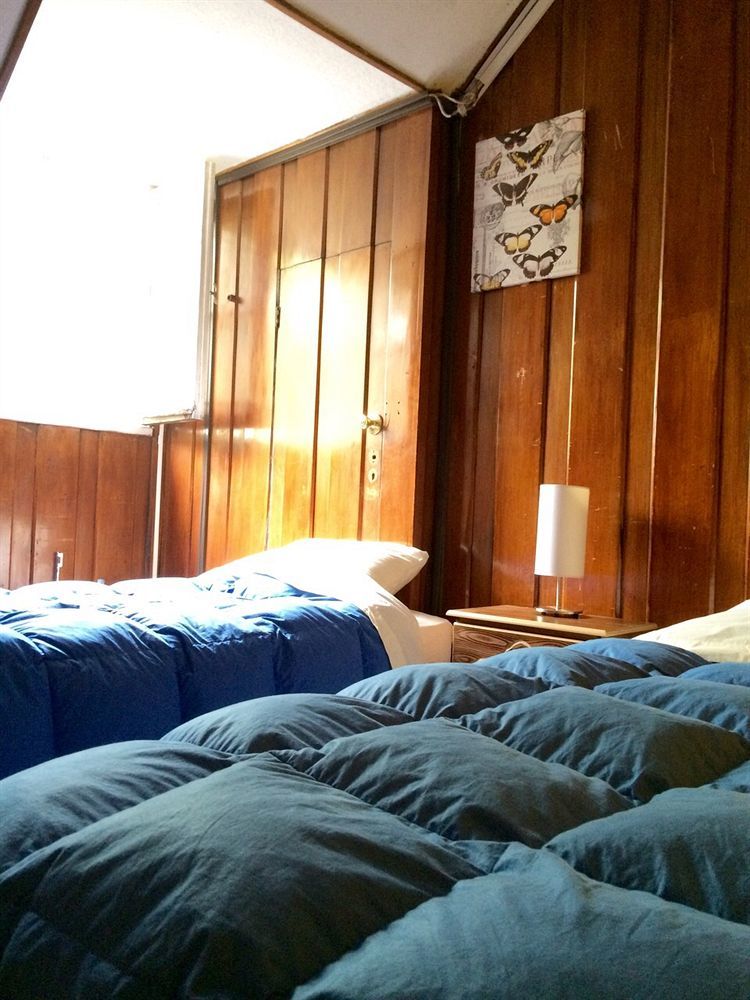 Salvador Hostal & Cafe ซานติอาโก ภายนอก รูปภาพ