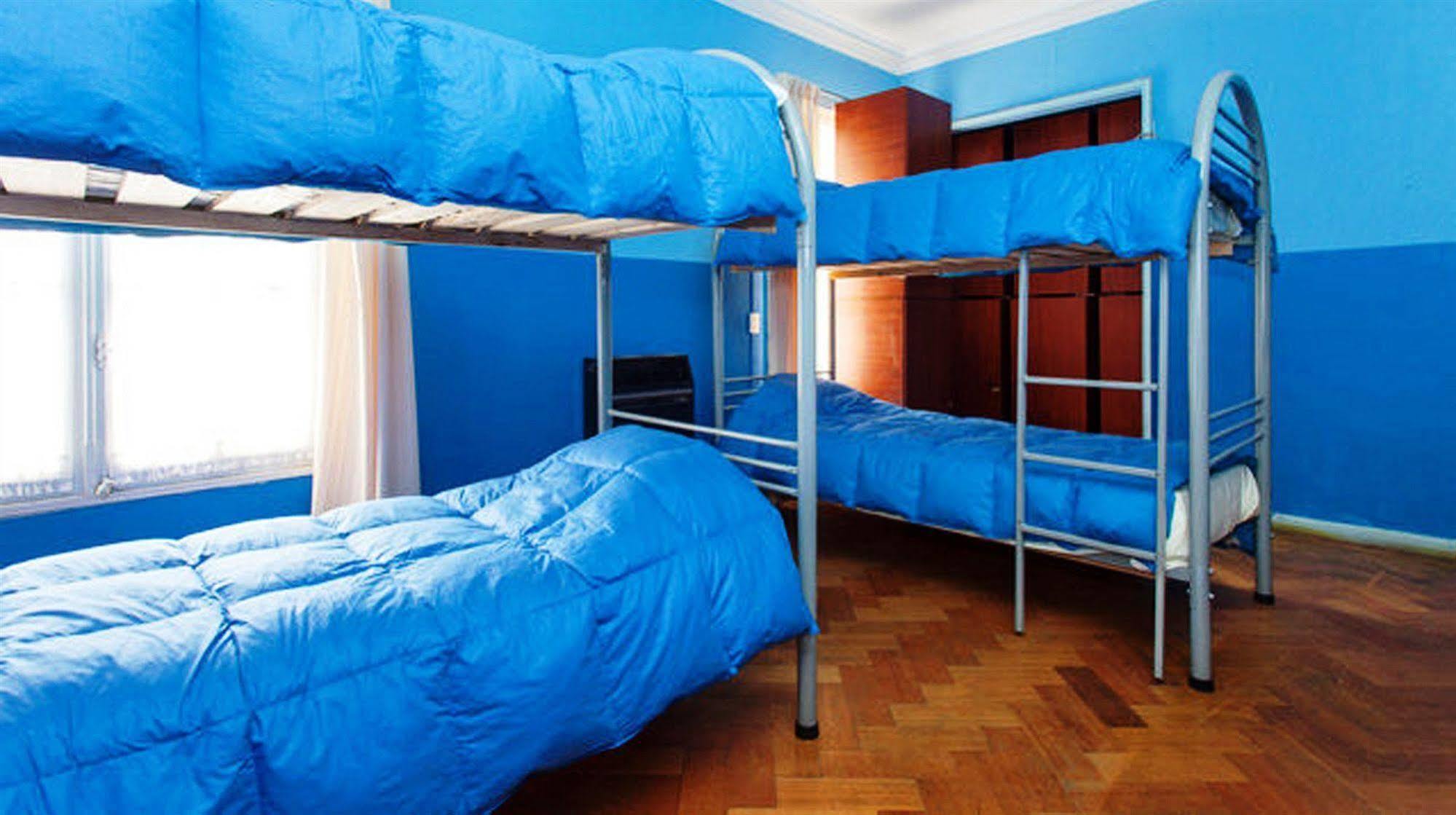 Salvador Hostal & Cafe ซานติอาโก ภายนอก รูปภาพ